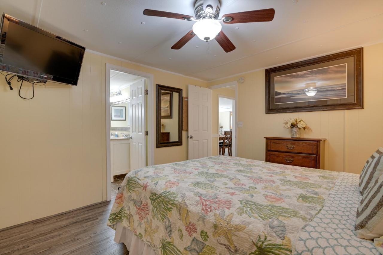 Surfside Beach Home With Pool Access Walk To Beach! Myrtle Beach Dış mekan fotoğraf